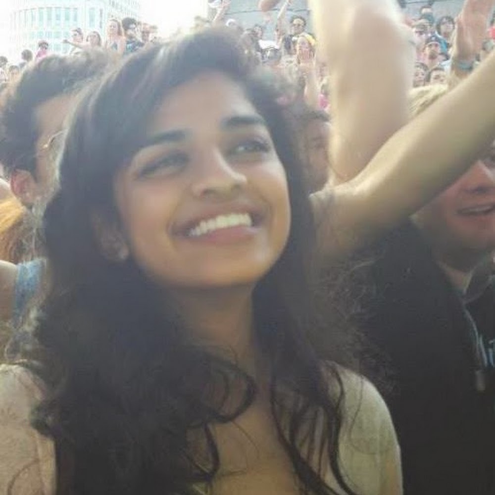 Meet your Posher, Asra